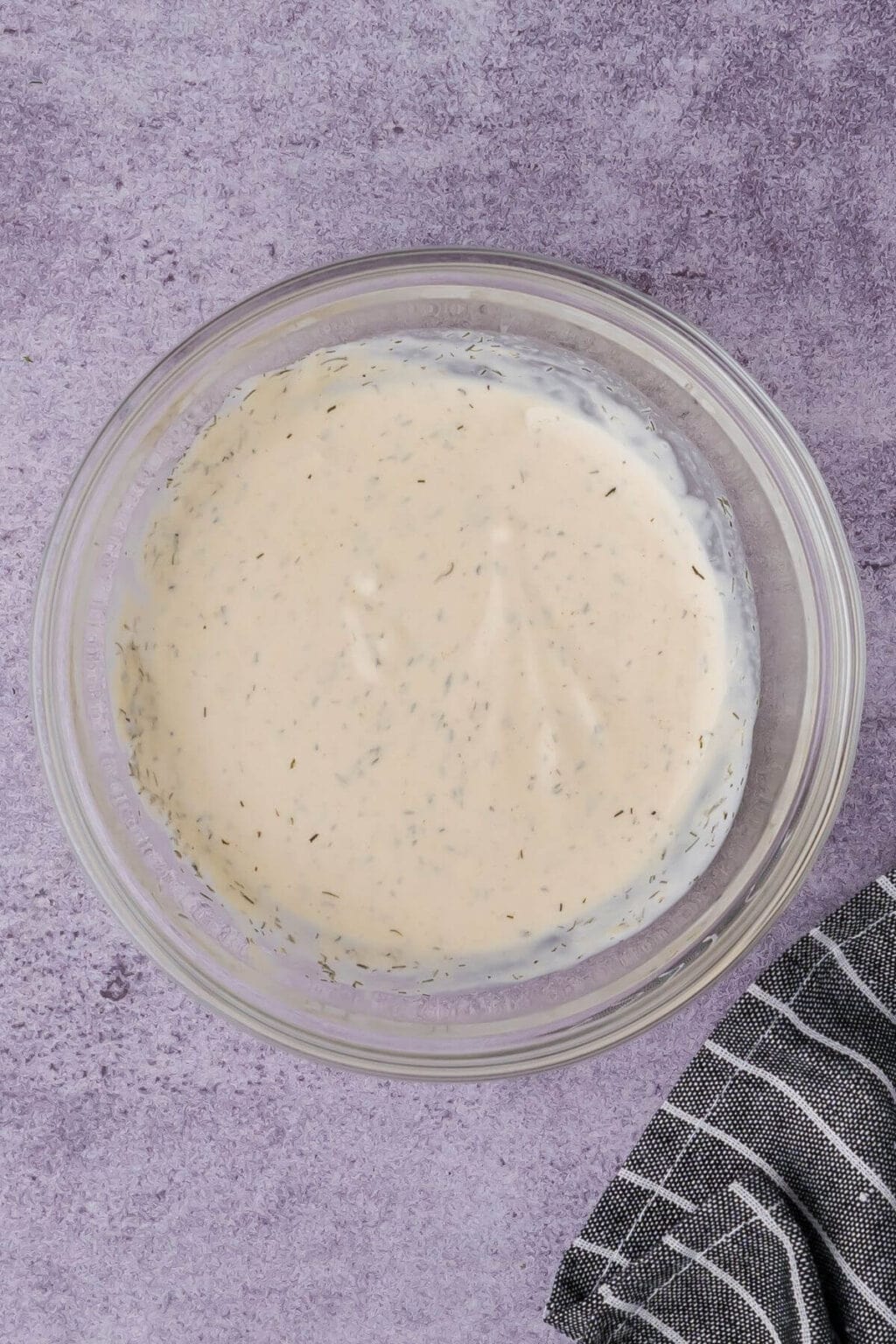 Salmon with Creamy Dill Sauce - Easy Made Dishes